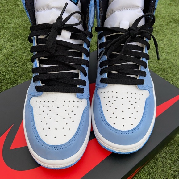 Jordan 1 UNC. Size 10 men.